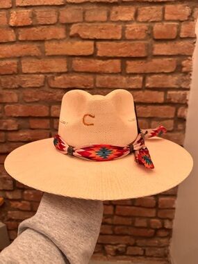 Charlie 1 Horse 
TRIBAL SHANTUNG STRAW FEDORA HAT